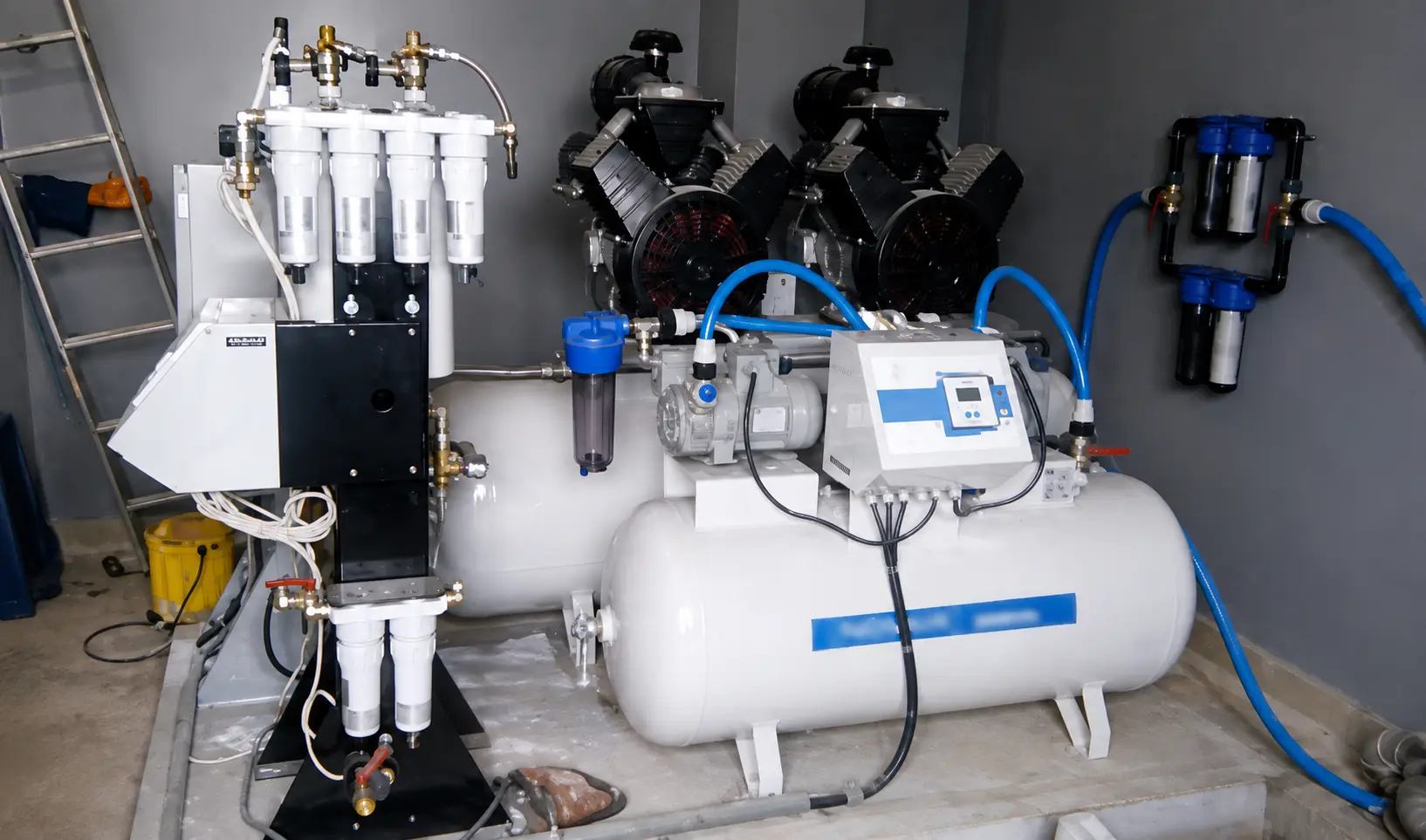 Medical compressed air plant with filtration and receiver tanks at the Abuja Clinic